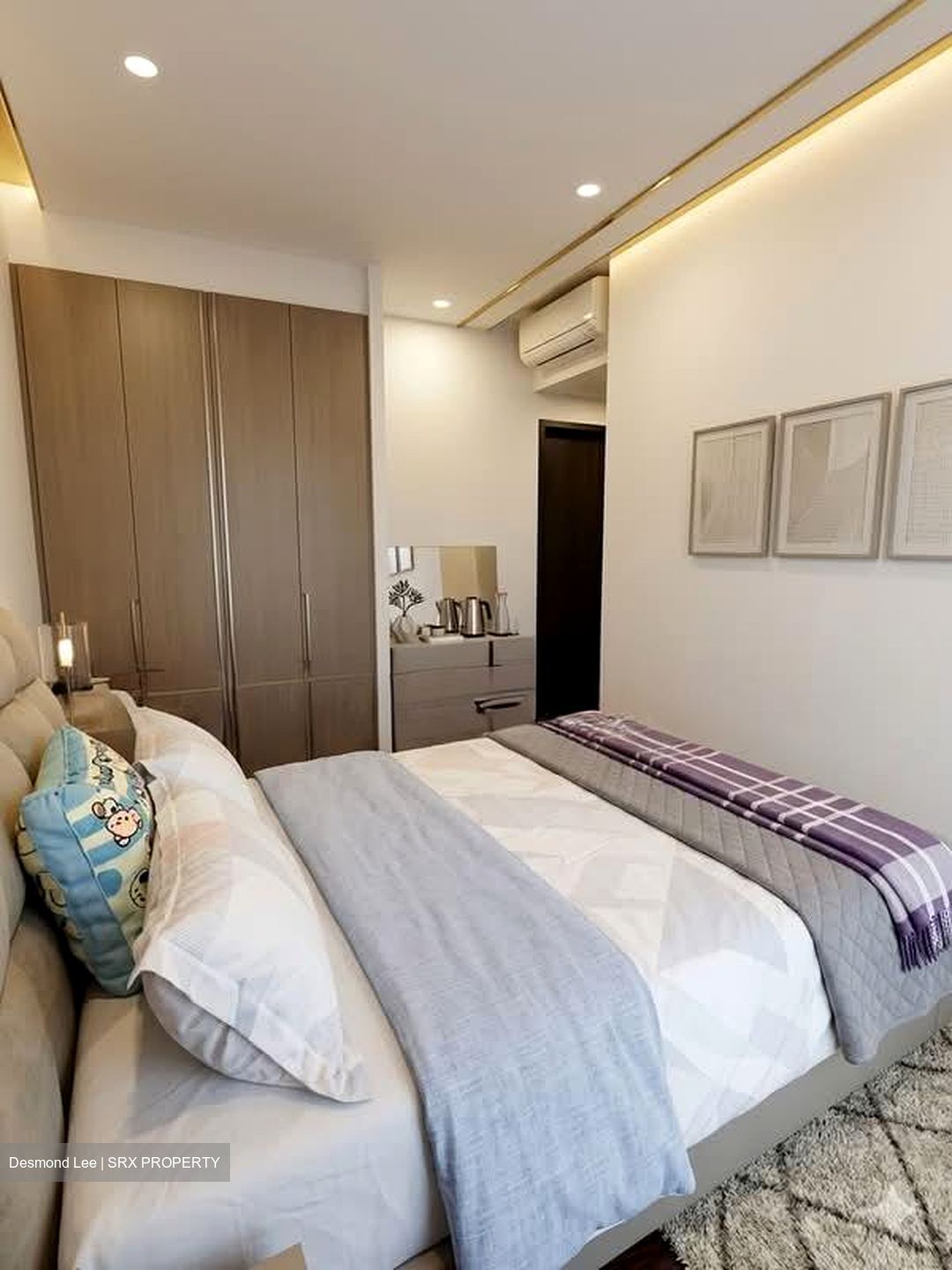 The Brownstone (D27), Condominium #571848401